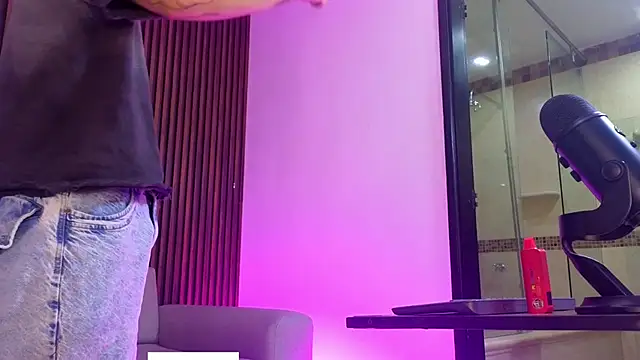 troy rouge online show from 09.16.25