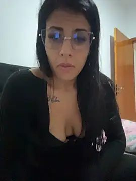 Snapshot of jheicylli chatting on 06.24.26 jheicylli online show from 06.24.26