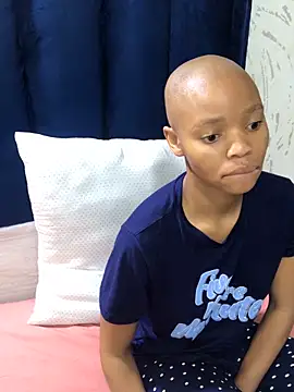 BondiBitch online show from 11.02.25