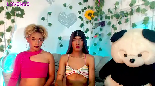 KimberlyXtreme online show from 03.23.25