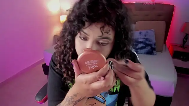 Snapshot of _Lilly_miller chatting on 11.11.25 Lilly miller online show from 11.11.25