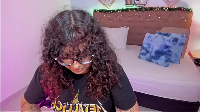 Snapshot of _Lilly_miller chatting on 12.03.25 Lilly miller online show from 12.03.25