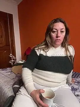 Luna-nevada online show from 03.13.26