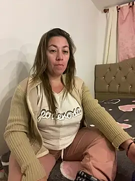 Luna-nevada online show from 06.12.26