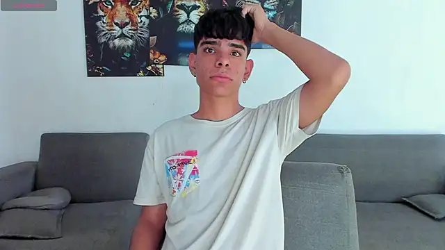 Snapshot of JesusA_94 chatting on 03.07.25 JesusA 94 online show from 03.07.25