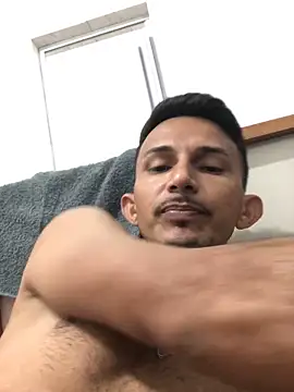 Snapshot of 252830 chatting on 02.28.26 252830 online show from 02.28.26