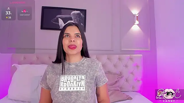 riri candy online show from 03.20.25