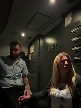 Snapshot of Alicedream5 chatting on 09.22.25 Alicedream5 online show from 09.22.25