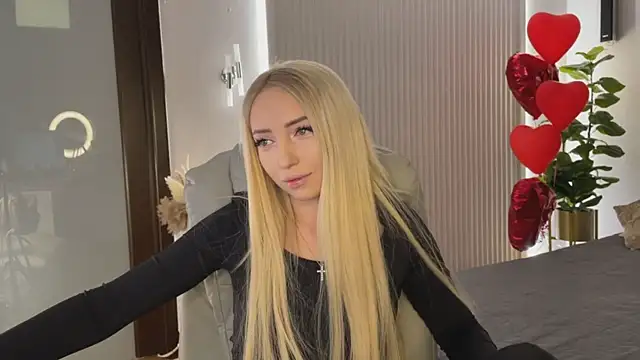 Snapshot of OhMyEmma chatting on 03.04.26 OhMyEmma online show from 03.04.26