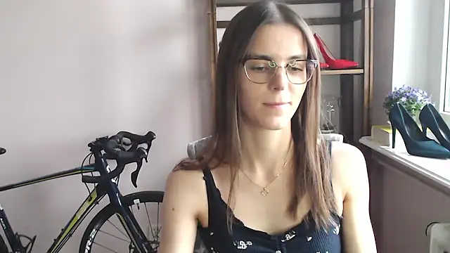 Snapshot of love_megi chatting on 02.05.26 love megi online show from 02.05.26