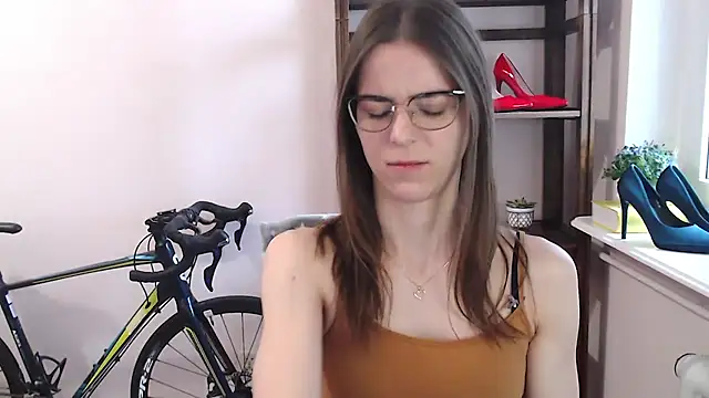 Snapshot of love_megi chatting on 02.22.26 love megi online show from 02.22.26