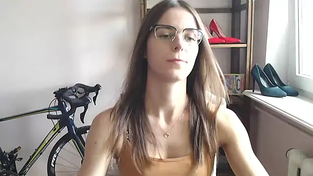 love megi online show from 05.28.26