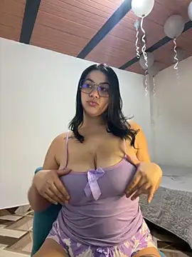 roldanmary online show from 12.05.25