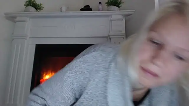 ElssaRush online show from 10.13.25