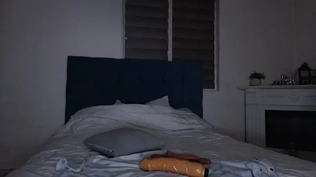 ElssaRush online show from 10.17.25