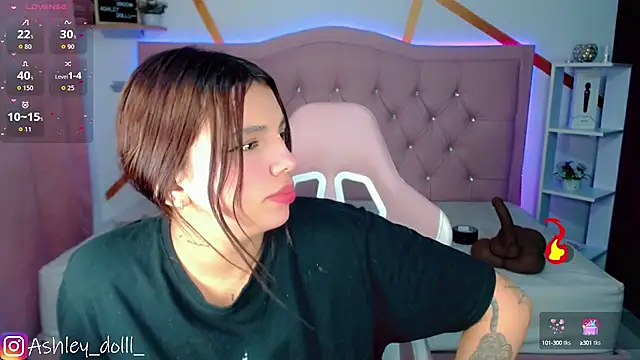 Ashley dolll online show from 10.03.25