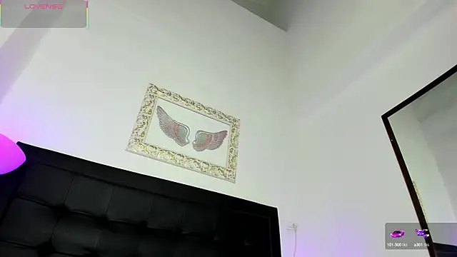 Lola Blondie online show from 09.28.25