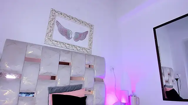 Lola Blondie online show from 03.06.26