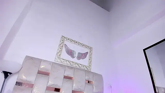 Lola Blondie online show from 03.17.26