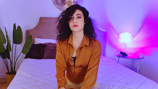 Snapshot of Maya_Rogerss chatting on 10.06.25 Maya Rogerss online show from 10.06.25