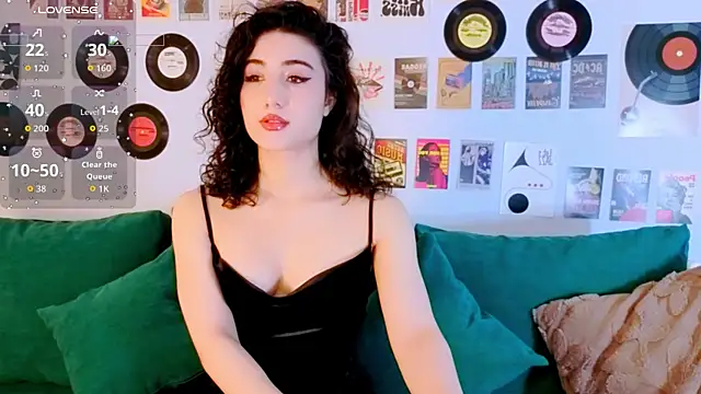 Maya Rogerss online show from 05.01.26