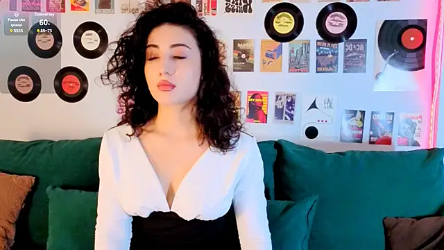 Snapshot of Maya_Rogerss chatting on 07.14.26 Maya Rogerss online show from 07.14.26