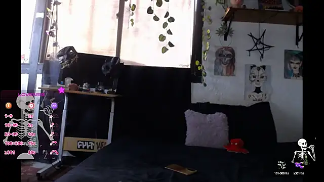 Snapshot of 420mussa chatting on 10.06.25 420mussa online show from 10.06.25