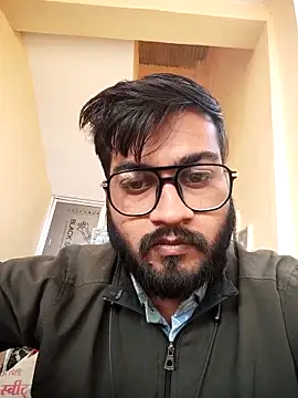 Snapshot of mpaale11 chatting on 11.13.25 mpaale11 online show from 11.13.25