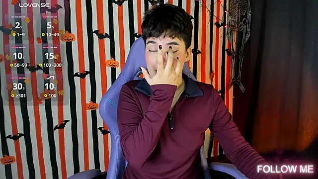 emma cute7 online show from 10.22.25