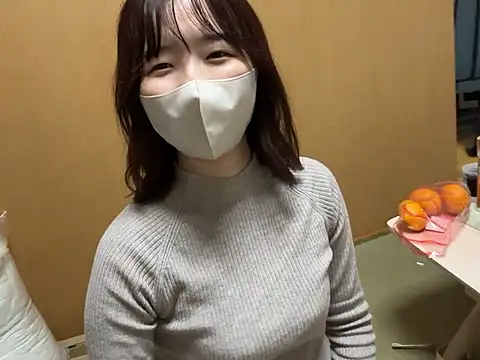 Snapshot of sa_mon_xx chatting on 11.16.25 sa mon xx online show from 11.16.25