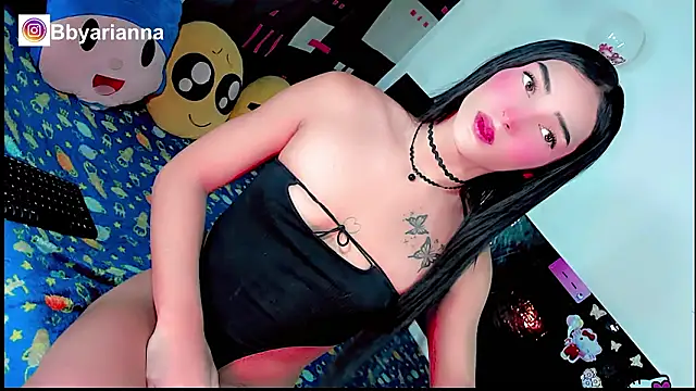 Snapshot of Ariana_doll01 chatting on 03.10.26 Ariana doll01 online show from 03.10.26