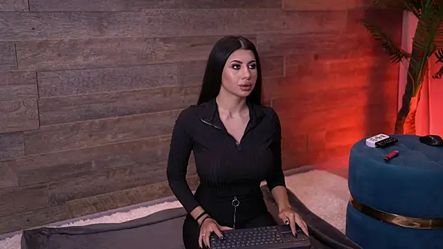 TanyaVonDe online show from 11.21.25