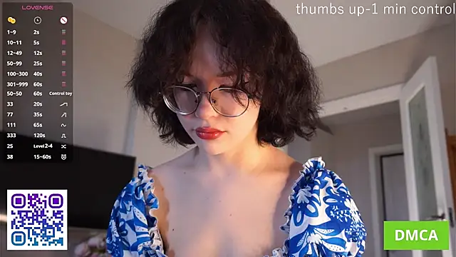 JodyHeap online show from 06.11.26