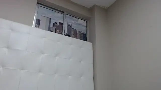 willow smitt online show from 09.24.25