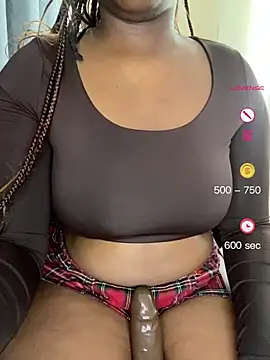 Snapshot of kythando chatting on 06.10.26 kythando online show from 06.10.26