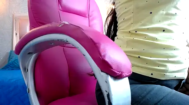 Snapshot of margott_22_ chatting on 03.18.25 margott 22 online show from 03.18.25