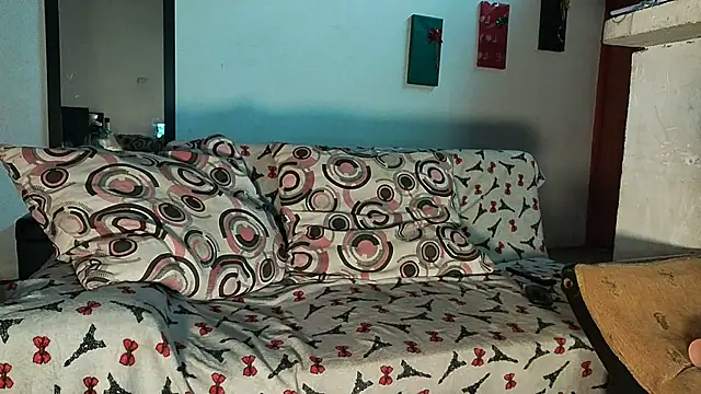 Milu curly online show from 03.19.26