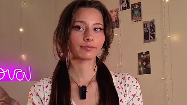 EditaBails online show from 09.20.25