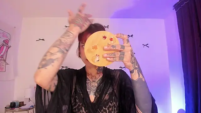 Alessamoth online show from 07.12.26