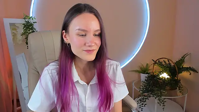 Snapshot of Clare__Florence chatting on 03.14.25 Clare Florence online show from 03.14.25