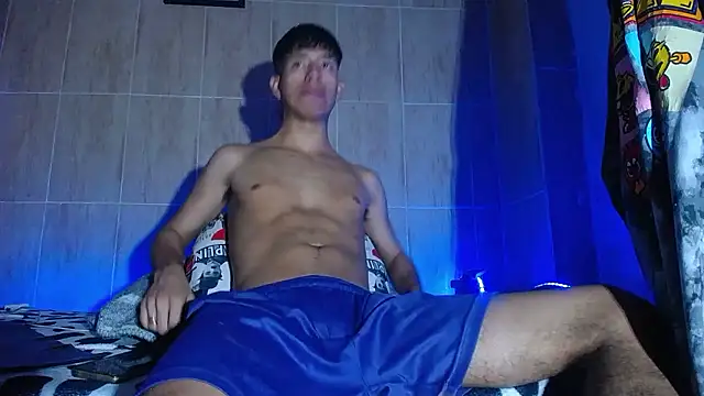 Snapshot of dareck_18 chatting on 01.17.26 dareck 18 online show from 01.17.26