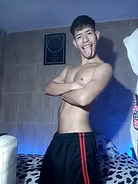 Snapshot of dareck_18 chatting on 02.06.26 dareck 18 online show from 02.06.26