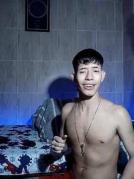 Snapshot of dareck_18 chatting on 02.20.26 dareck 18 online show from 02.20.26