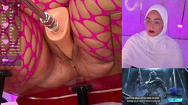 Snapshot of BBWHijab chatting on 11.03.25 BBWHijab online show from 11.03.25