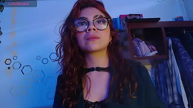 wet valery online show from 10.18.25