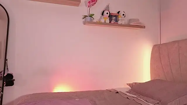 sweetlittlevenus online show from 07.12.26