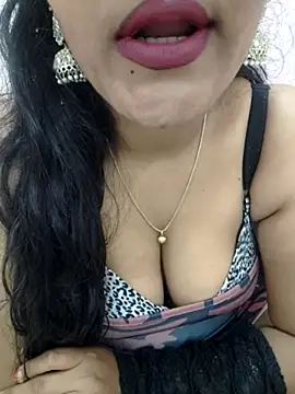 priya 00143 online show from 12.02.25