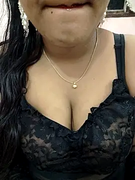 priya 00143 online show from 05.08.26