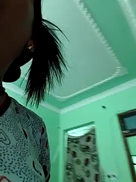 Hotty-Nidhi online show from 02.22.26