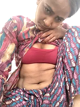 Snapshot of indiancute43 chatting on 05.28.26 indiancute43 online show from 05.28.26